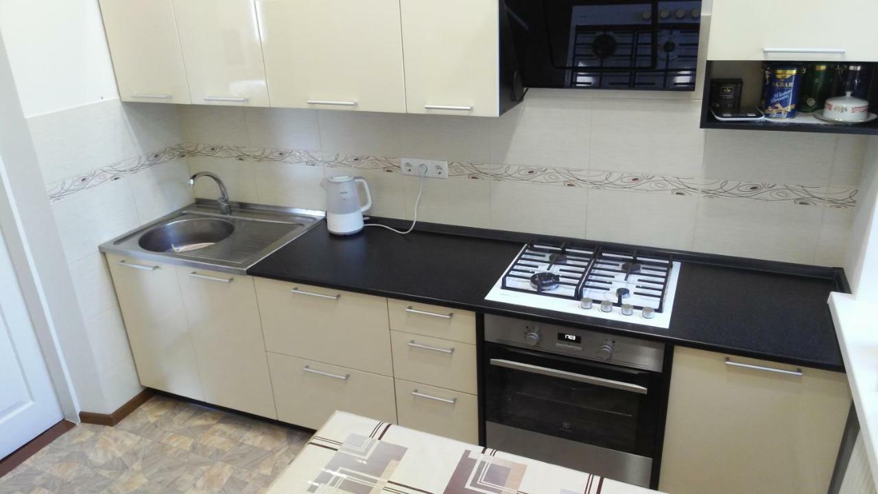 Separate Room Homestay In A Private House, Facilities Shared With Owner Berdychiv Εξωτερικό φωτογραφία